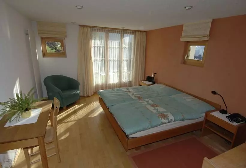 Pension Chalet Berkana