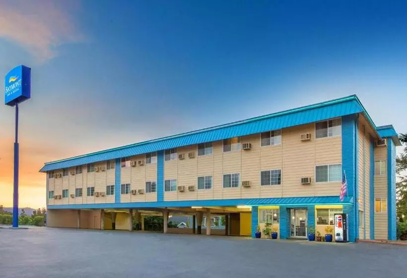 Hotelli Baymont By Wyndham Roseburg