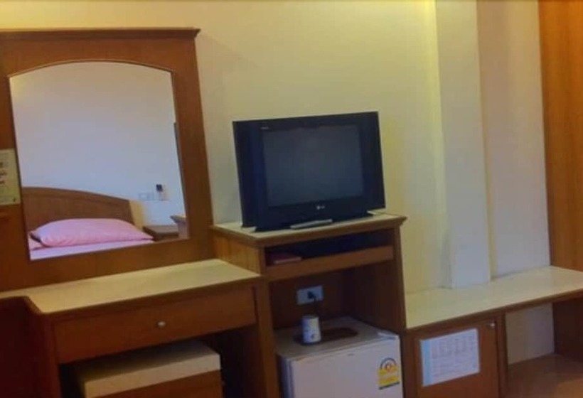 Hotel Black & White Bungalows