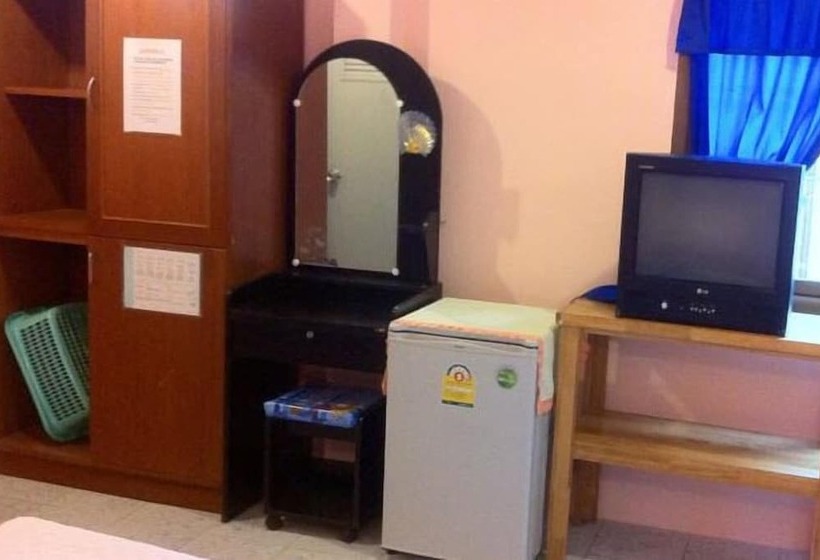 Hotel Black & White Bungalows