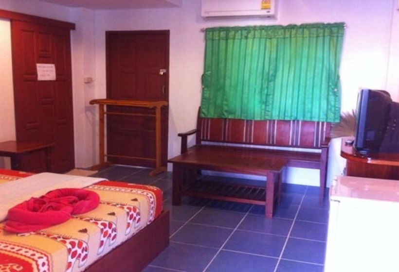 Hotel Black & White Bungalows