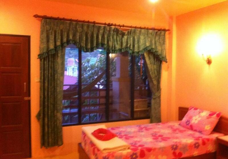 Hotel Black & White Bungalows