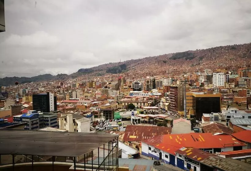 هتل Bolivian Heights Hostel