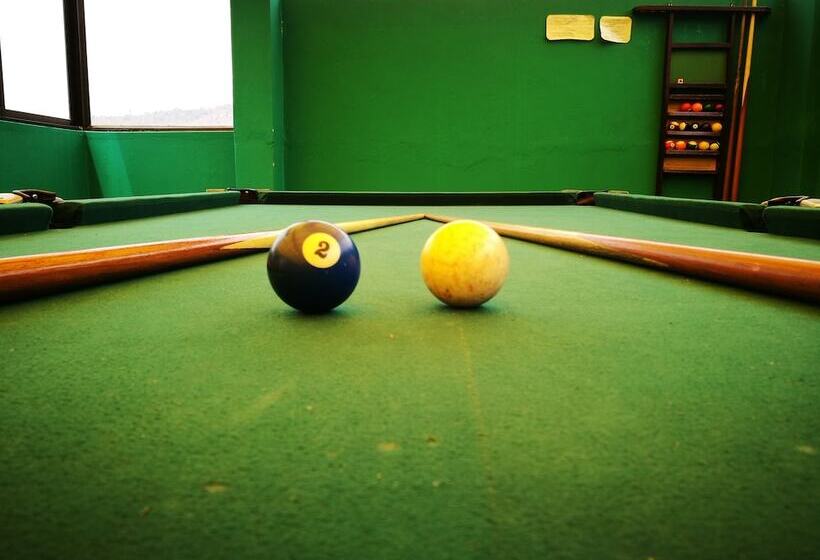 هتل Bolivian Heights Hostel