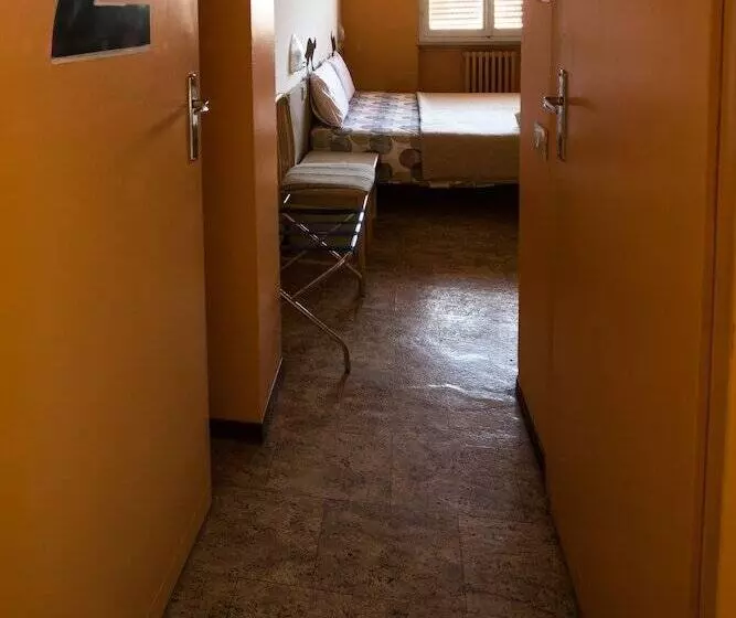 Hotelli Colors Hostel