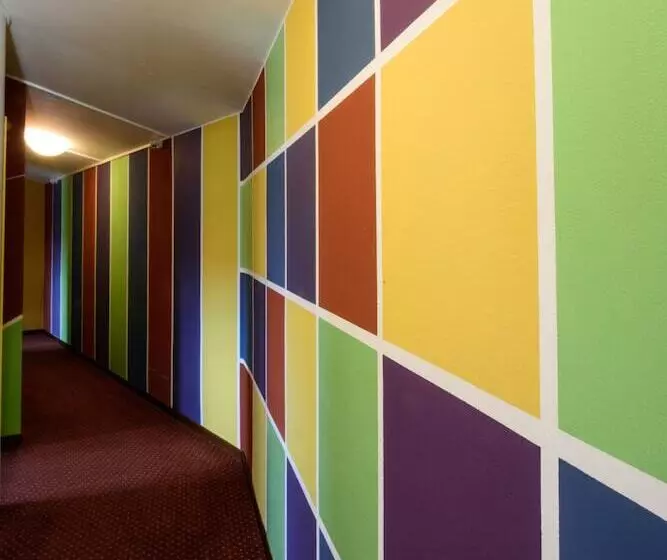 Hotelli Colors Hostel
