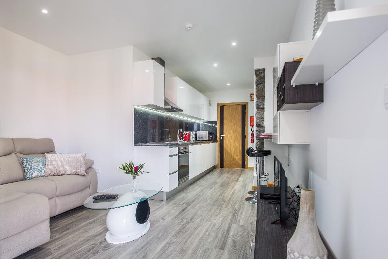 ホテル Enxurros House