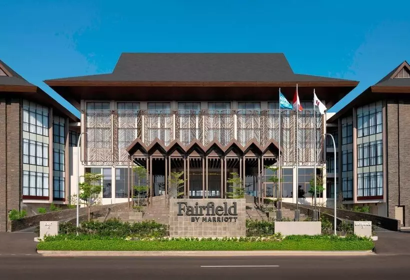ホテル Fairfield By Marriott Belitung
