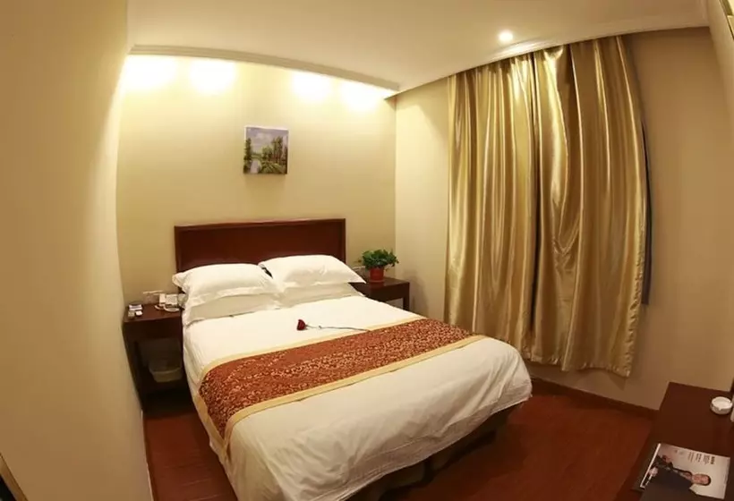 ホテル Greentree Inn Huaian North Chengde Road Sakura Park Phoenix Palace