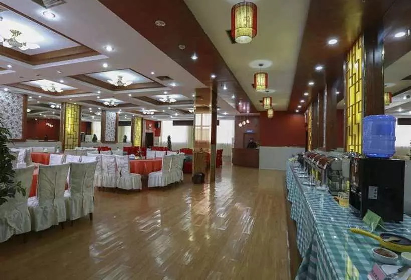 ホテル Greentree Inn Huaian North Chengde Road Sakura Park Phoenix Palace