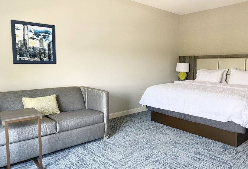 בית מלון כפרי Hampton Inn Cranbury