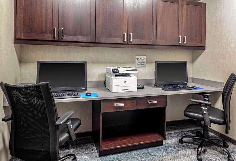 בית מלון כפרי Hampton Inn Cranbury