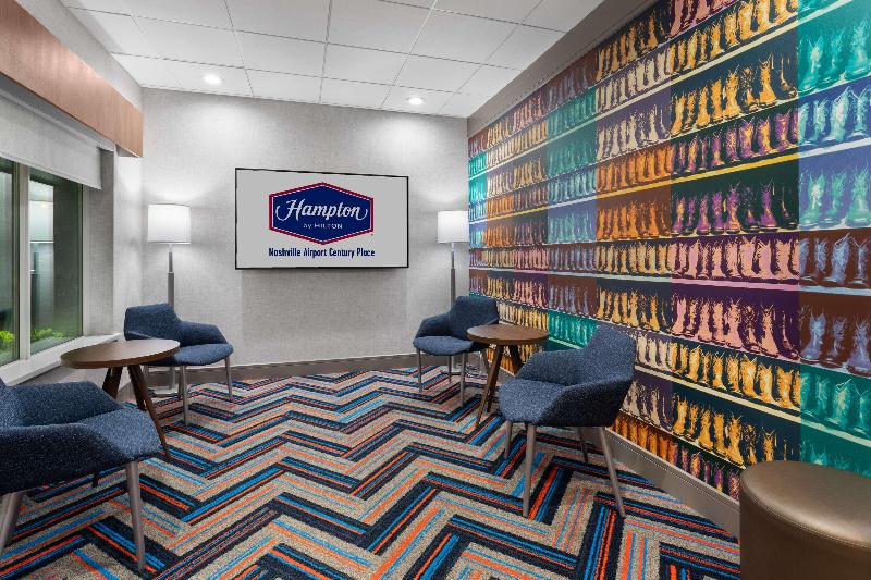 هتل Hampton Inn Nashville Airport Century Place, Tn