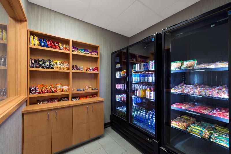 هتل Hampton Inn Nashville Airport Century Place, Tn