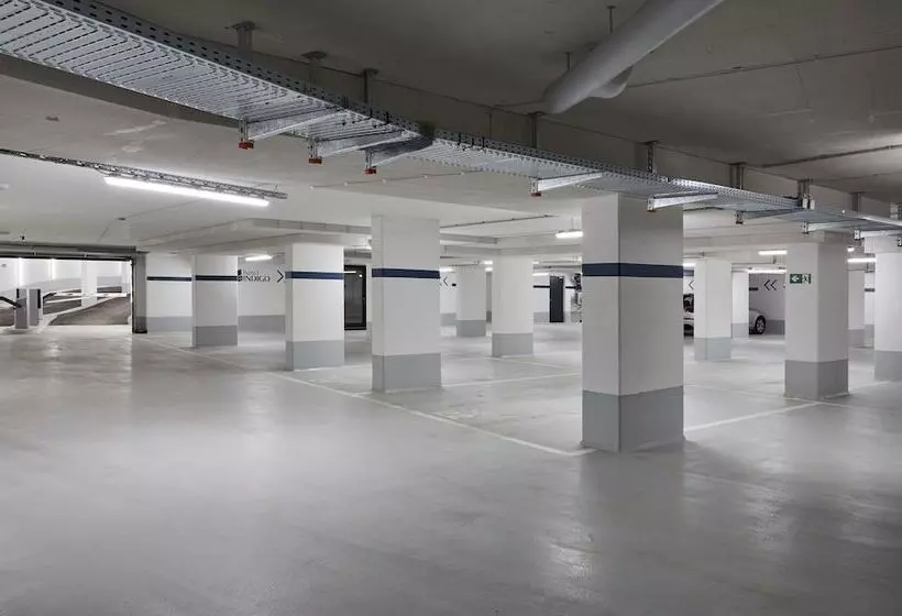 ホテル Indigo Dresden   Wettiner Platz, An Ihg