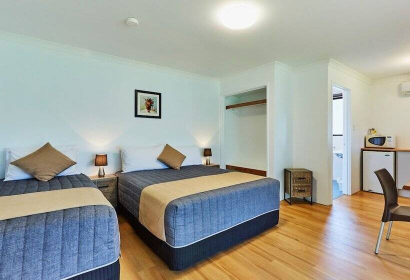 בית מלון כפרי Rac Busselton Holiday Park