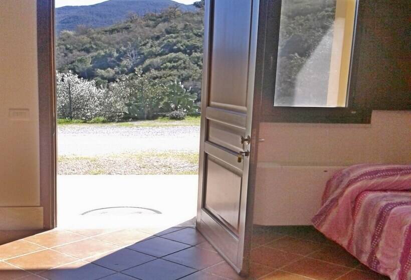 هتل روستایی Villaggio Dei Balocchi