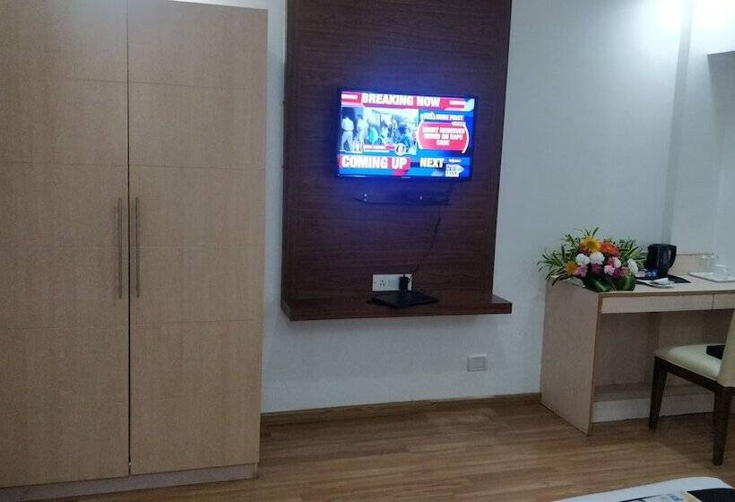 Hotel Ambient Turret