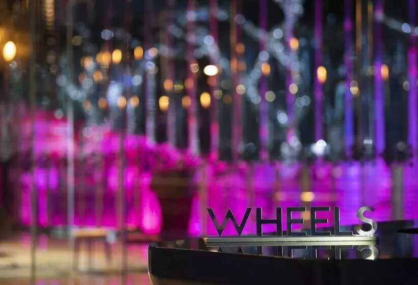 ホテル W Kuala Lumpur