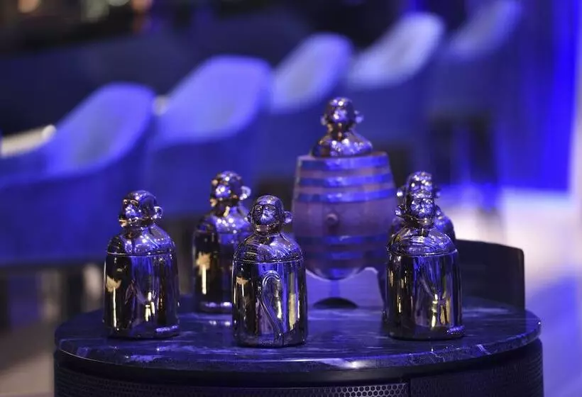 ホテル W Kuala Lumpur