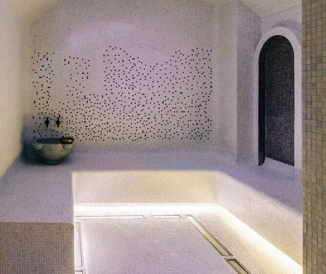 Mandachi Hotel & Spa