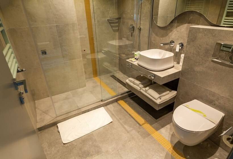 Mandachi Hotel & Spa