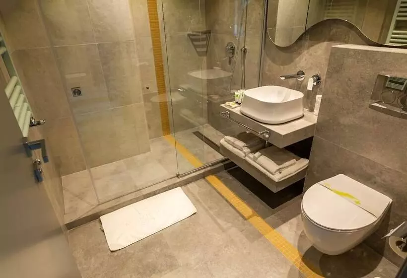 Mandachi Hotel & Spa