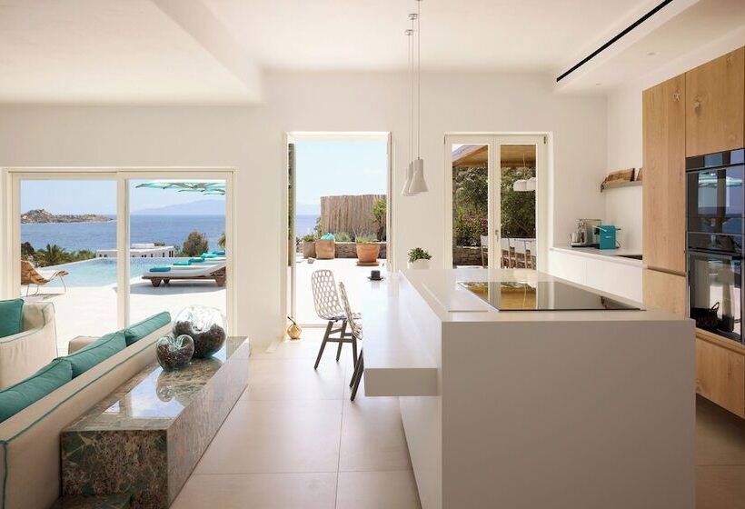 Nammos Hotel Mykonos