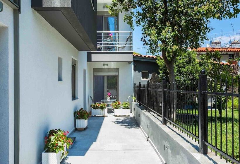 Nymphes Deluxe Accommodation