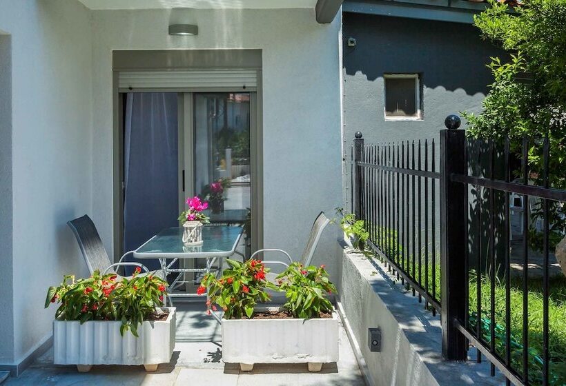 Nymphes Deluxe Accommodation