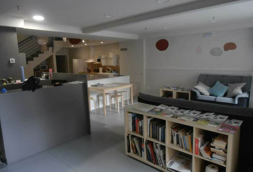 Plaza Catedral Hostel