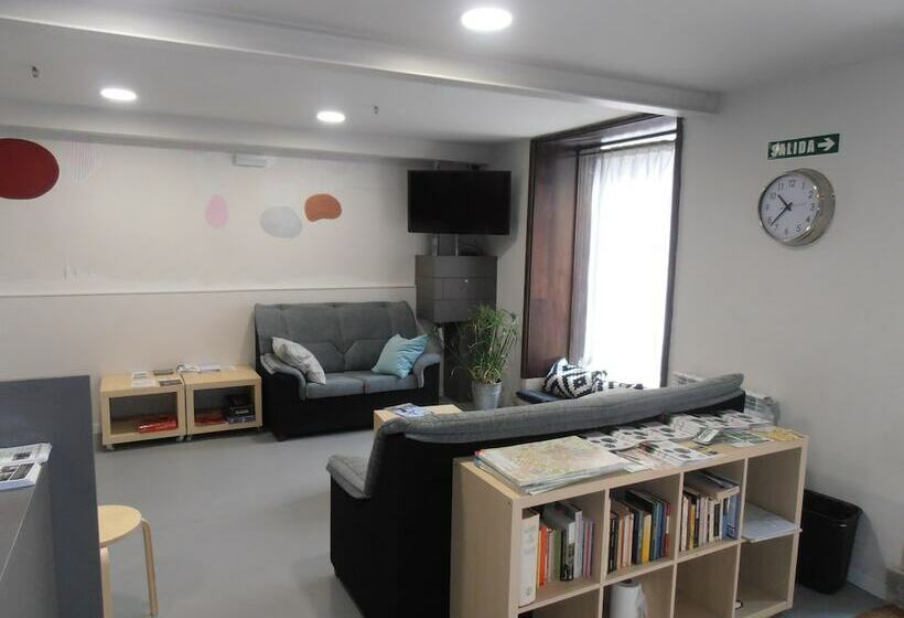 Plaza Catedral Hostel