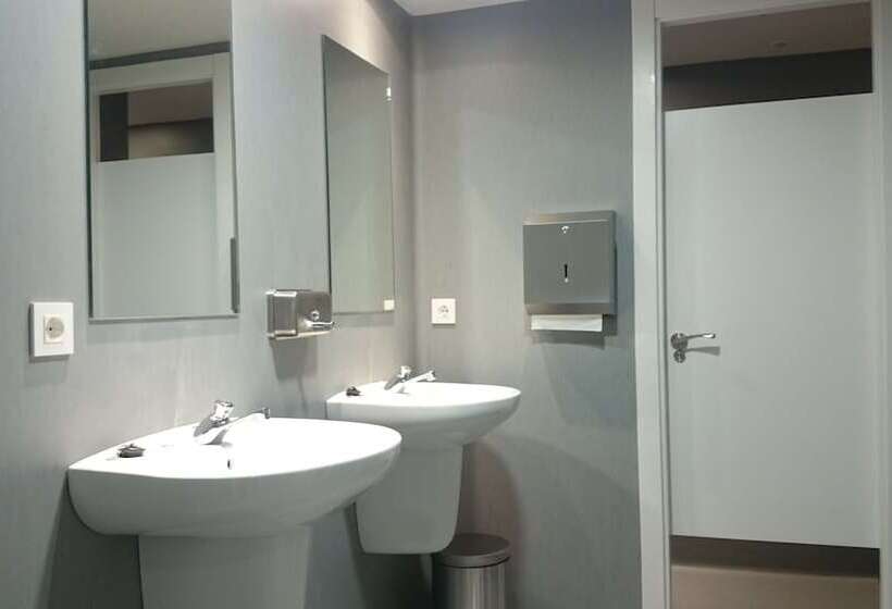 Plaza Catedral Hostel