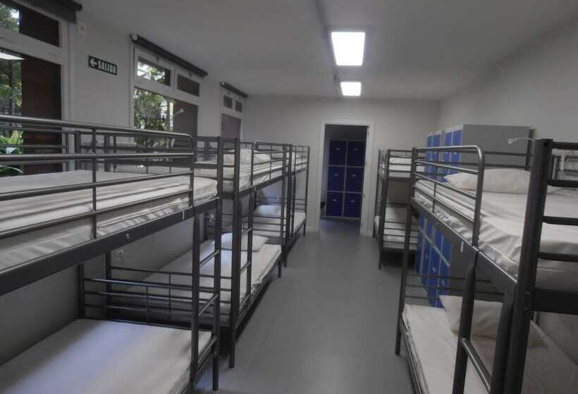 Plaza Catedral Hostel