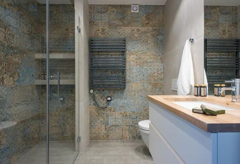 Privilege Suites Loft Affair Collection