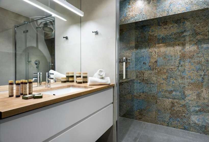 Privilege Suites Loft Affair Collection