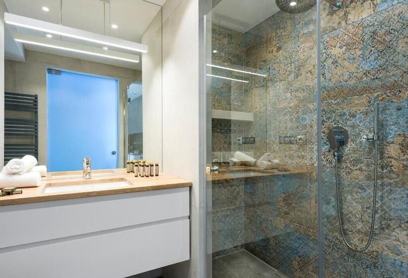 Privilege Suites Loft Affair Collection