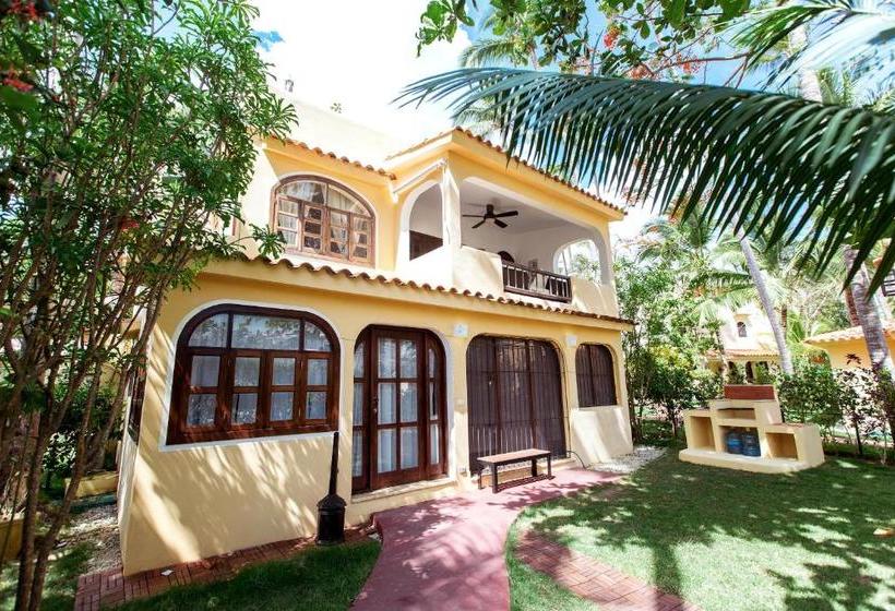 渡假胜地 Aventura Deluxe Beach Club & Spa