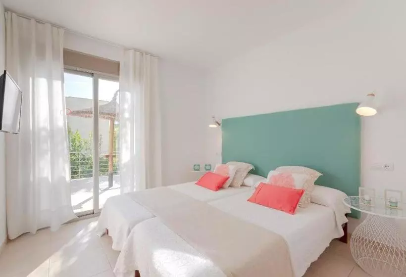 Villa Alcanada Lighthouse