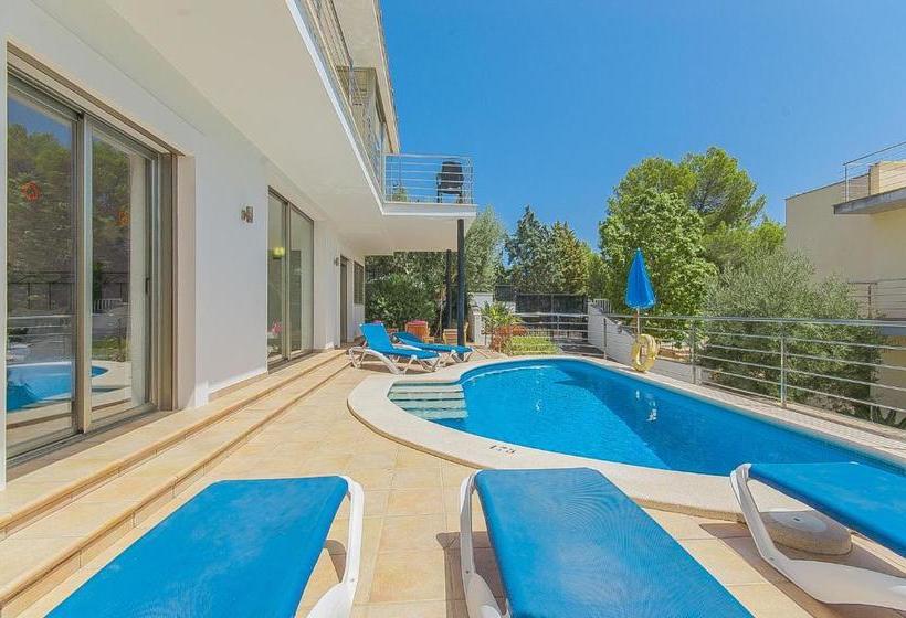 Villa Alcanada Lighthouse