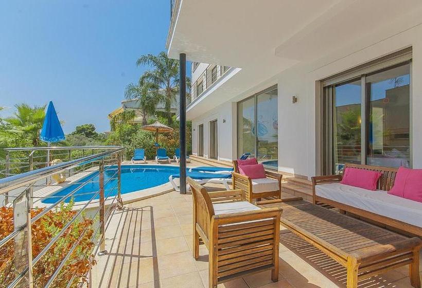 Villa Alcanada Lighthouse