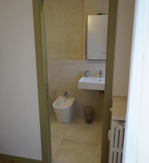 تختخواب و صبحانه Avenue Rooms