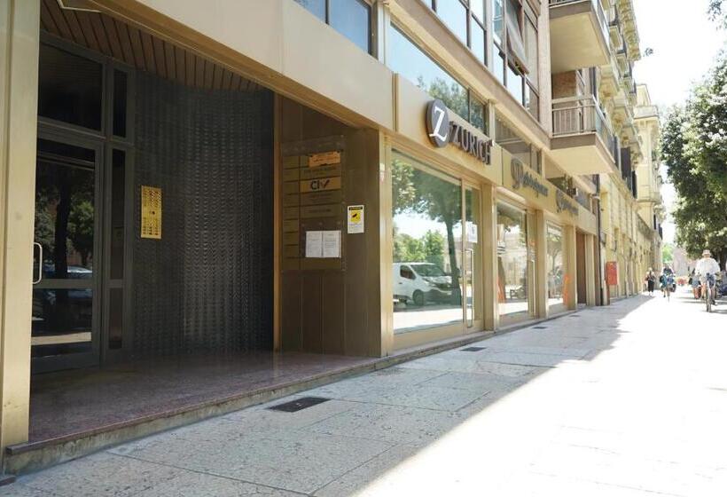 تختخواب و صبحانه Avenue Rooms