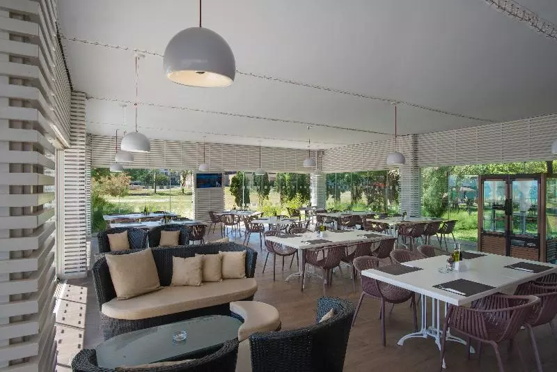 هتل Effect Algara Beach Resort   Ultra All Inclusive And Free Parking