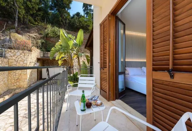 هتل Albergo Auralba
