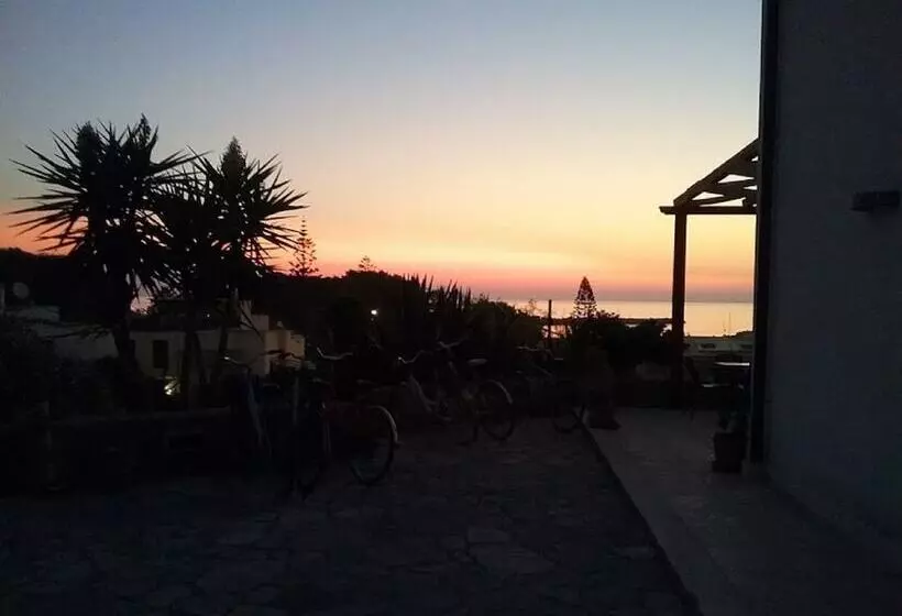 هتل Albergo Auralba
