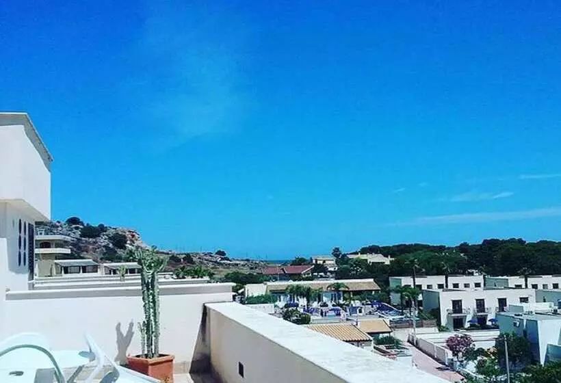 هتل Albergo Auralba