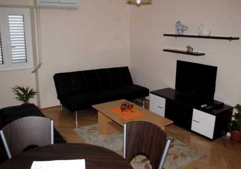 فندق Apartments Marina