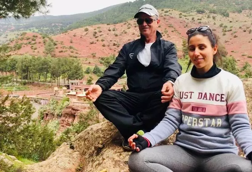 Hotelli Aurocher Ourika Oukaimeden