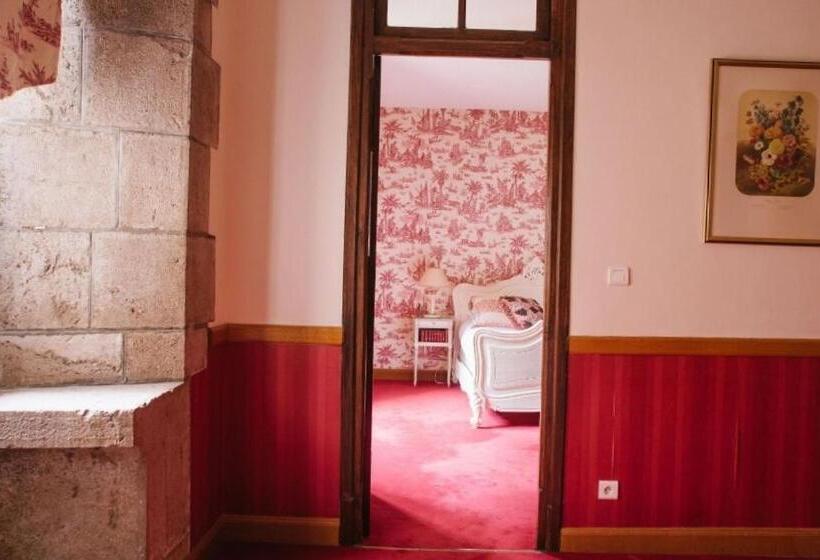 בית מלון כפרי Château De Bournel